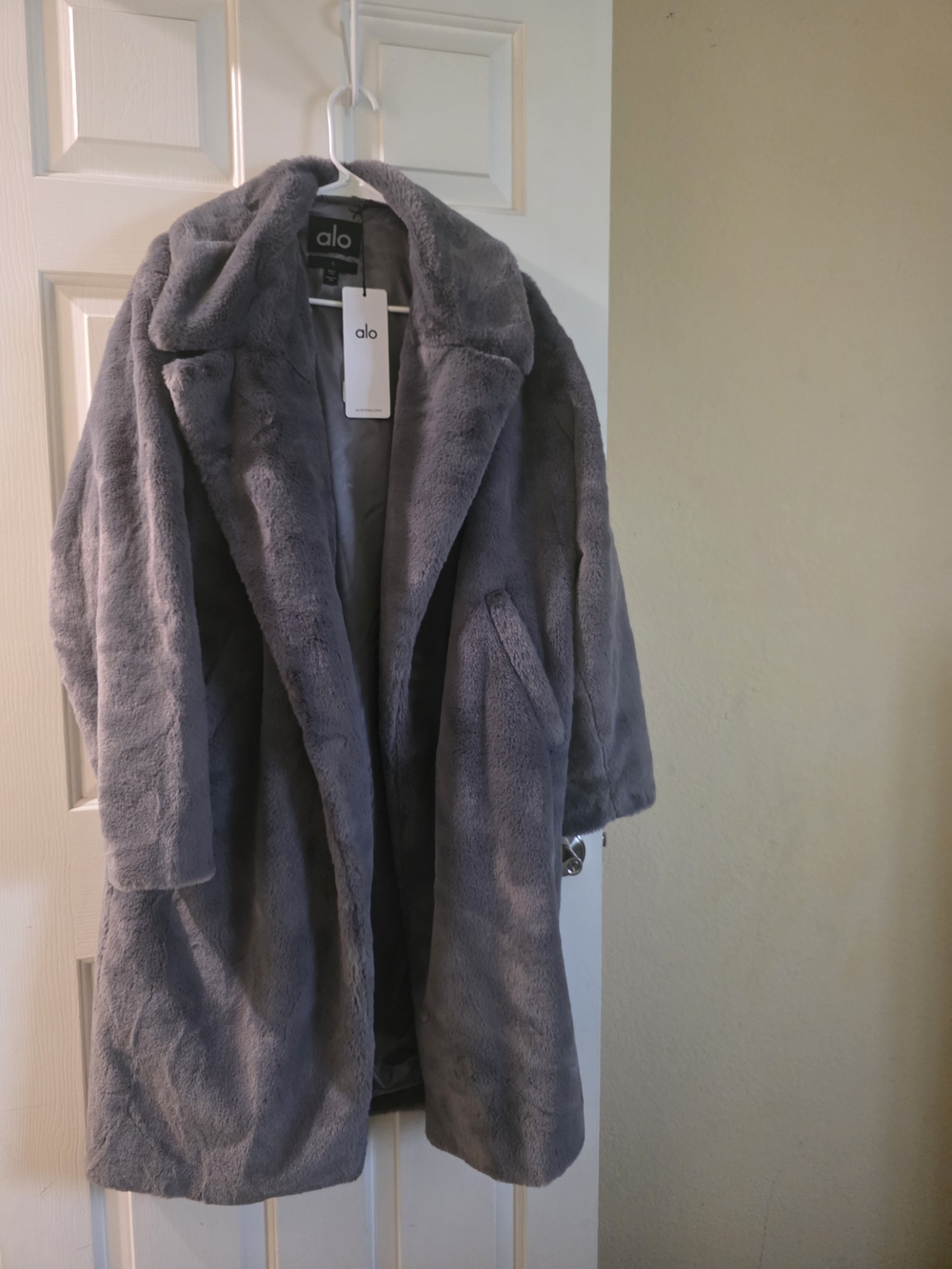 ALO Womens Gray Faux Fur Coat